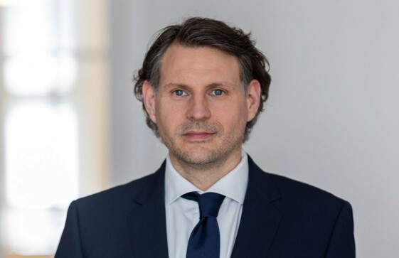 Portrait Steiner klein